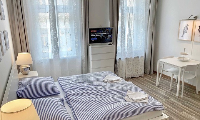 Neulerchenfeld Apartment | Farmer's Market Vienna - Studio Apartment Top 21 - Farmer's Market Vienna