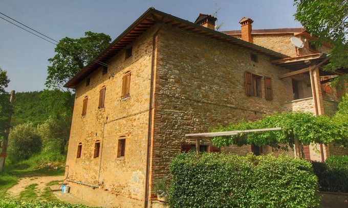 Monte Santa Maria Tiberina Other | Farmhouse with stables, horses and the ability to make horseback riding