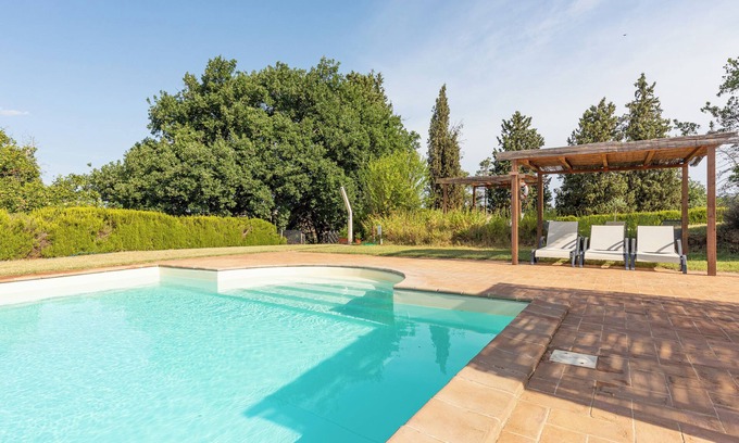 Pienza Other | Farmhouse 'Agriturismo Selvoli - La Scuola' with Shared Pool, Wi-Fi and Air Conditioning