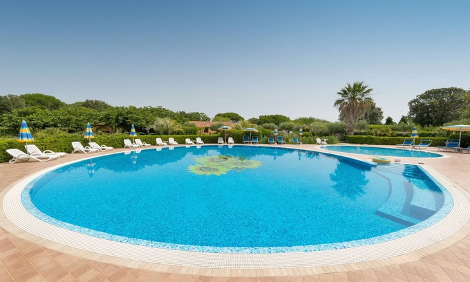 Campiglia Marittima Other | Farmhouse "Il Girasole - Tasso" with Shared Pool, Shared Garden & Wi-Fi