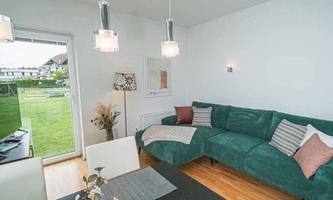 Unterburg am Klopeiner See Apartment | Feel-good apartment B with terrace - Ferienpark Scheiber