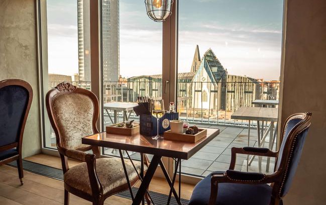 Zentrum Apartment | Felix Suiten im Lebendigen Haus am Augustusplatz