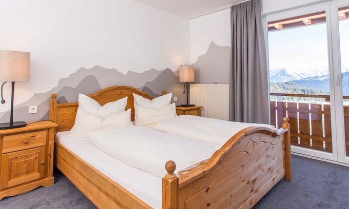 Mittelberg Apartment | Fellhornblick: Doppelzimmer Nr. 210 - Alpengasthof Hörnlepass