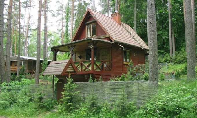 Gietrzwald House | Fenced cottage in the middle of nature, right by the lake, Rentyny