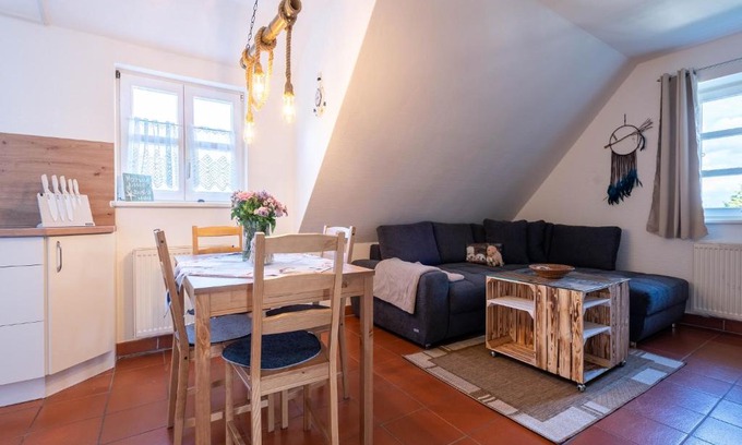 Dranske Apartment | Feriendorf Rugana - Komfortplus Ferienwohnung mit 1 Schlafzimmer B12