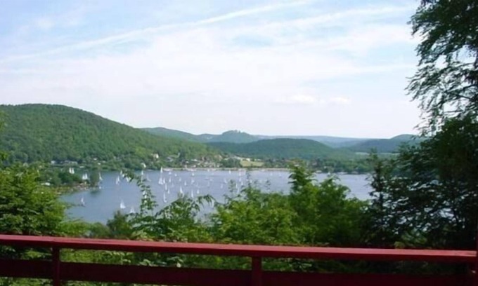 Scheid House | Ferienhaus für 3 Gäste mit 60m² in Bringhausen am Edersee