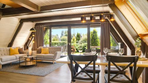 Schramberg House | Ferienhaus Auszeit mit Terrasse