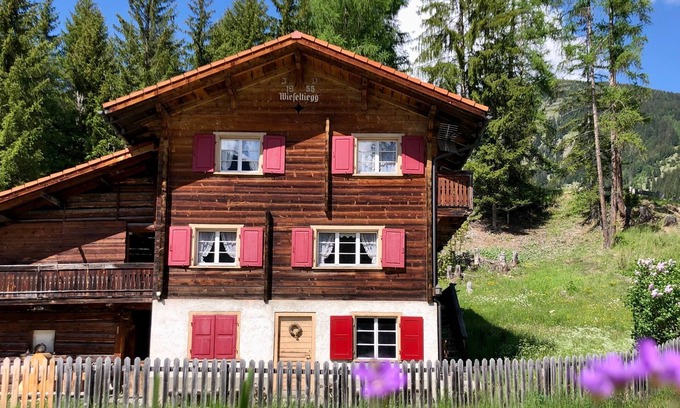 Litziruti House | Ferienhaus für 6 Gäste mit 100m² in Langwies