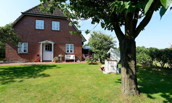 Wrixum House | Ferienhaus Walter - Holiday home Walter in a quiet location in Wrixum