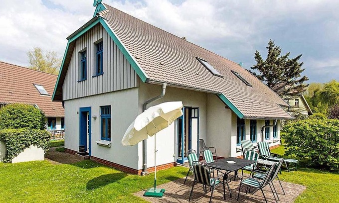 Ostseebad Wustrow House | Ferienhaussiedlung Strandperlen Weidenhof 5a (Typ VII)