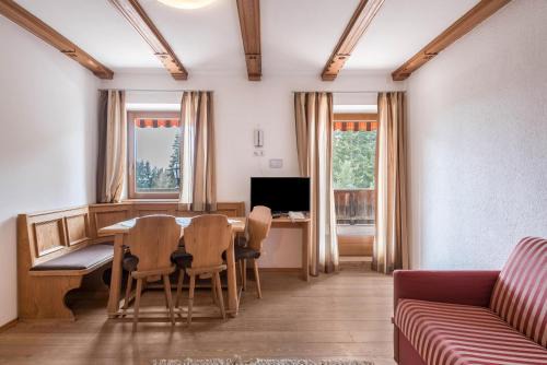 Castelrotto Apartment | Ferienparadies Sabina Compatsch