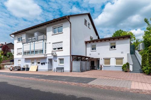 Thaleischweiler-Froschen Apartment | Ferienwohnungen Golsong
