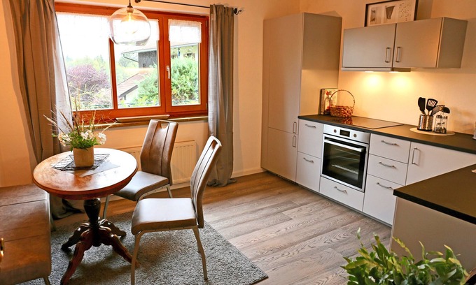Aschau im Chiemgau Apartment | Ferienwohnung Laubenstein, 75 qm, Zwei Schlafzimmer, Erdgeschoss, Barrierefrei