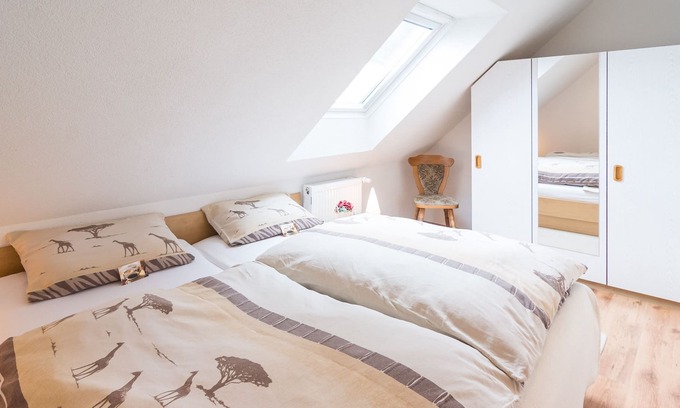 Unterkirnach Apartment | Ferienwohnung 50qm, 2 Schlafzimmer, max. 4 Personen