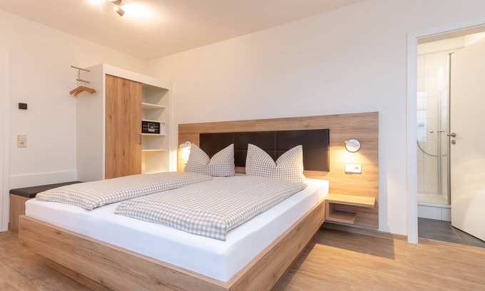 Opfingen House | Ferienwohnung 8, 40qm, 1 Wohn-/Schlafraum,2-3 Personen