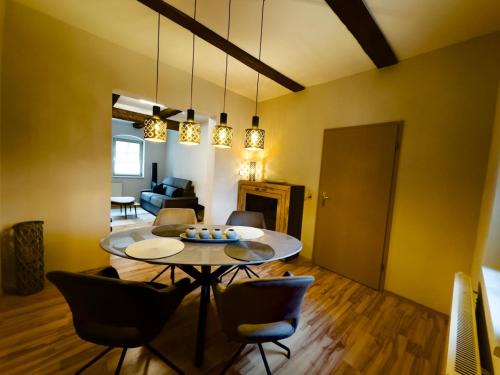 Oberdorla Apartment | Ferienwohnung Ackerbürgerhof
