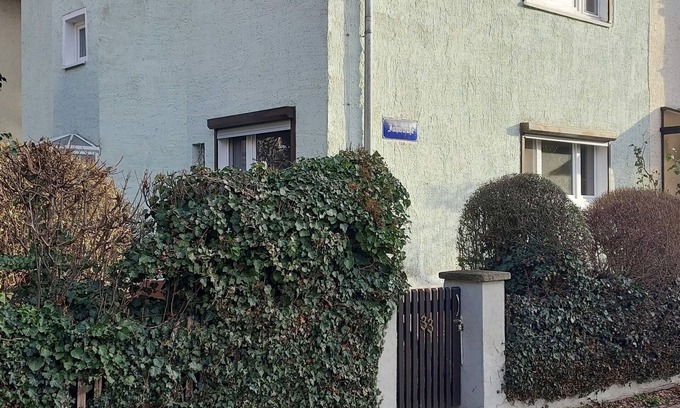 Merseburg Apartment | Ferienwohnung/app. für 3 Gäste mit 45m² in Merseburg