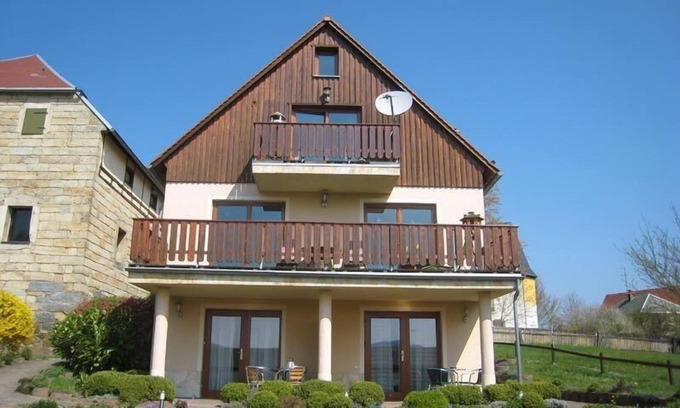 Lichtenhain Apartment | Ferienwohnung "BergIdylle" bei Hotel "BERGHOF"