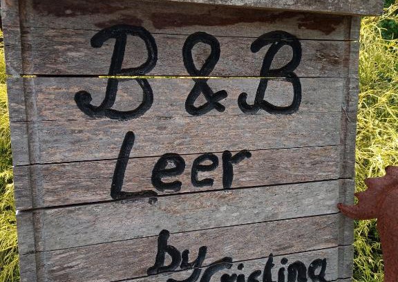 Leer Bed & Breakfast | Ferienwohnung by Cristina