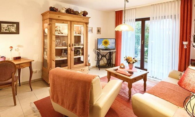 Bad Krozingen Apartment | Ferienwohnung 2 mit 65 qm, 1 Schlafzimmer für maximal 2 Personen