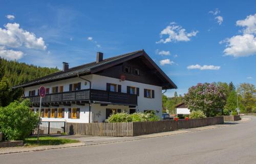 Bayerisch Eisenstein Apartment | Ferienwohnung Treml