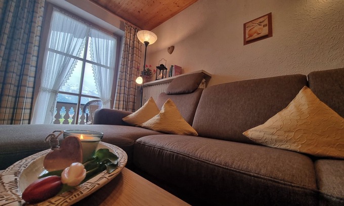 Eck Apartment | Ferienwohnung "Kienberg" für 2 Personen mit großem Balkonanteil nach Süden, 55 m²