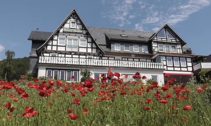 Grafschaft Apartment | Ferienwohnung Mühlenteich 36qm, 1 Schlafzimmer, Balkon 24qm, Max. 2 Personen