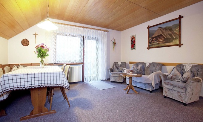 Bad Peterstal-Griesbach Apartment | Ferienwohnung mit Weinbergblick