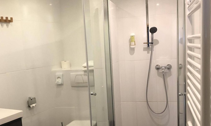 Seeboden Apartment | Ferienwohnung mit Balkon 2-4 Pers. - B & B Gmeineck