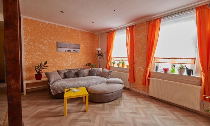 Weidhausen Apartment | Ferienwohnung Sonneberg für 1 - 4 Personen mit 1 Schlafzimmer in Sonneberg