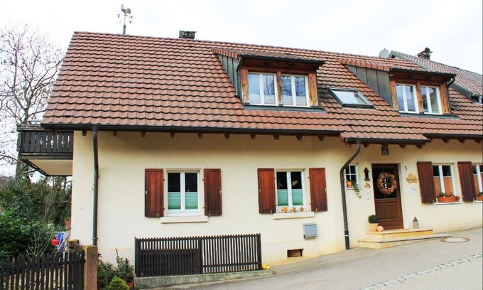 Lipburg Apartment | Ferienwohnung Sonnenhof