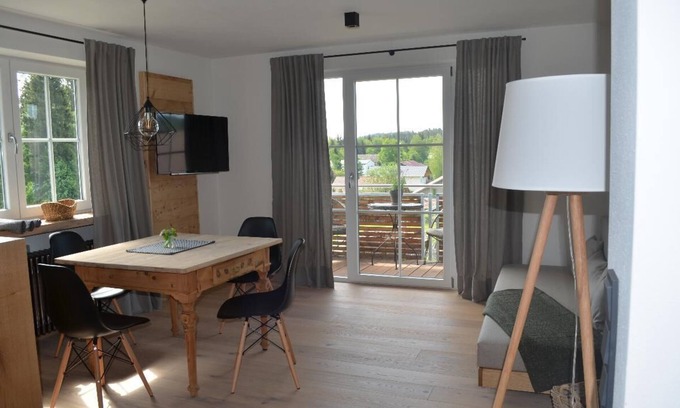 Mauth Apartment | FERIENWOHNUNG zum WOHLFÜHLEN in Mauth mit Balkon, 55qm
