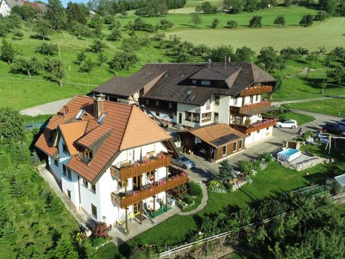 Oberried Apartment | Ferienwohnungen Maierhof Oberried