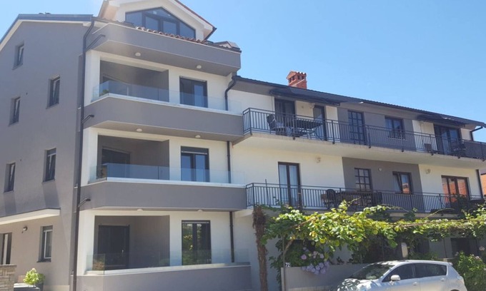 Valbandon House | Ferinhaus Magdalena in a quiet location, 150 m to the beach