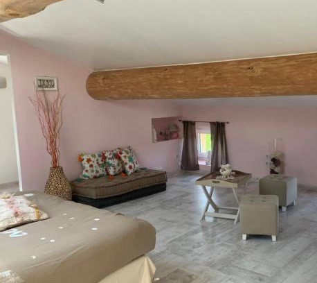 Sonnac-sur-l'Hers Bed & Breakfast | Ferme Bordeneuve