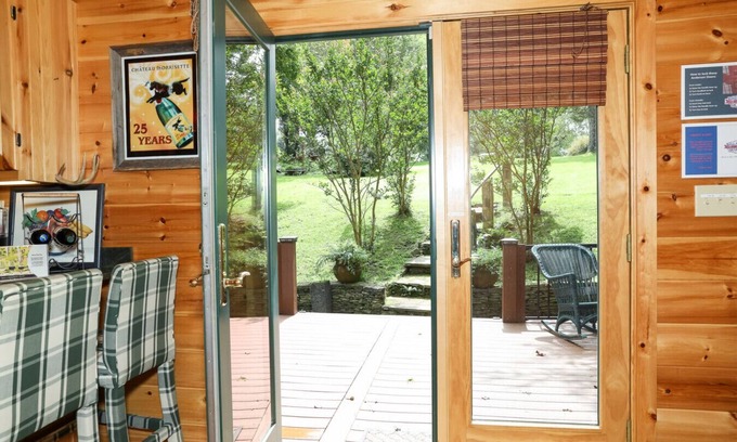 Dan River Cottage | Fern Cottage by Buffalo Mountain Getaway
