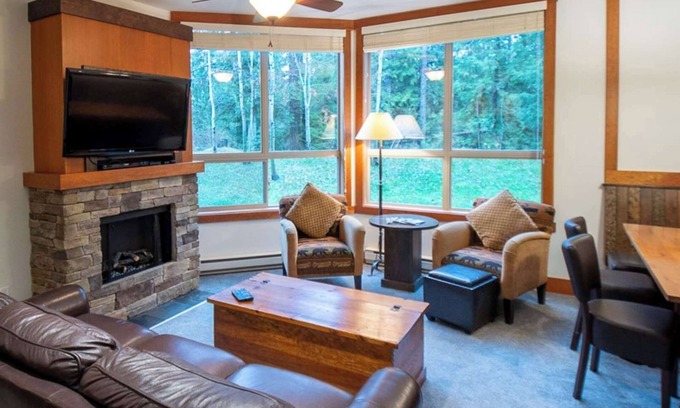 East Kootenay Condo | Fernie - Timberline Lodges Juniper #618