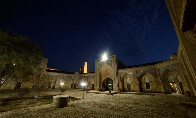 Itchan Kala Hotel | Feruzkhan Hotel - Madrassah Mohammed Rakhim Khan 1871