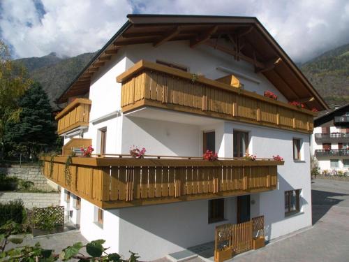Parcines Apartment | Fewo Dreiraum im Haus Götsch 3