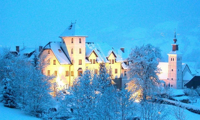 Michaelerberg Apartment | Fewo mit Küche für 4 Pax - Schloss Thannegg