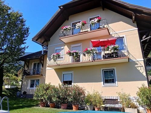 Bodensdorf Apartment | FeWo Schätzer - Geiger