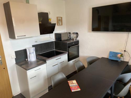 Plauen Apartment | FeWo WIEKO Plauen Leibnizstr. H1, 2.OG links