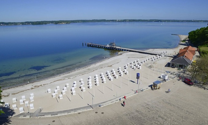 Gluecksburg Apartment | fewo1846 - Rooftop (App. 604) elegant studio apartment with sea views