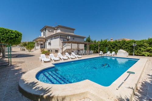 Mutxamel Villa | Fidalsa Grand White House