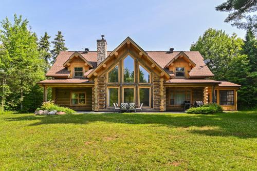 Fiddler Lake Resort Ski Chalet | Fiddler Lake Resort Chalet 46 Moose