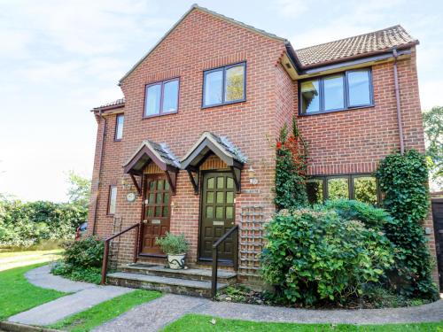 Totland Bay House | Fieldside