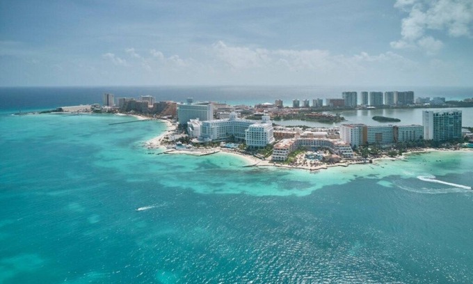Punta Cancun Condo | Fiesta Americana Villas Cancun - 1 Bedroom
