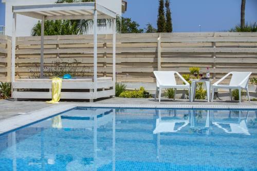 Protaras Villa | Fig Tree Bay Villa 4