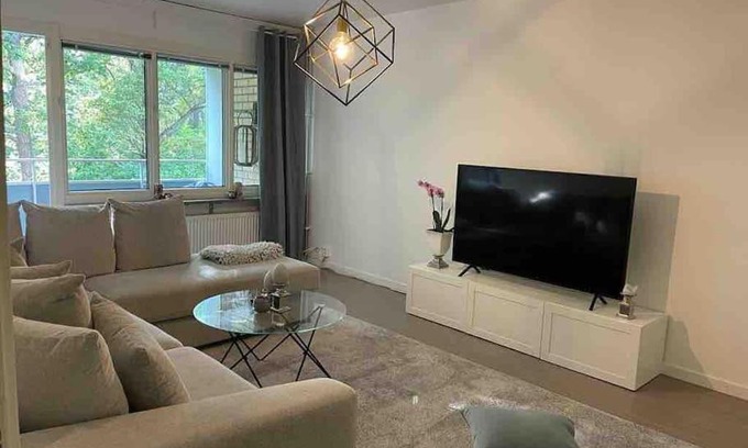 Vasteras Apartment | Fin lägenhet nära vatten och Västerås centrum.