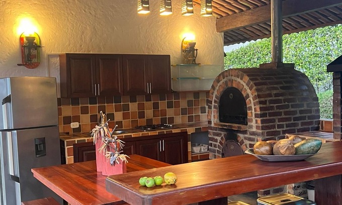 Armenia Cottage | Finca Casa Antigua en Montenegro Quindío